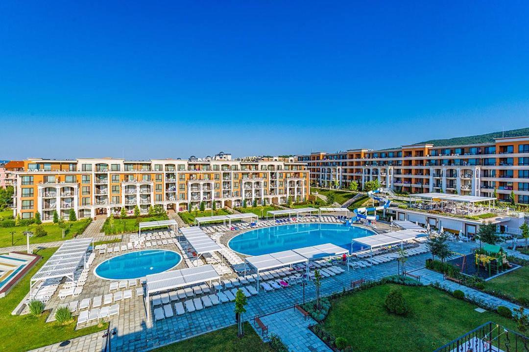 Premier Fort Beach 4 Свети Влас Екстериор снимка
